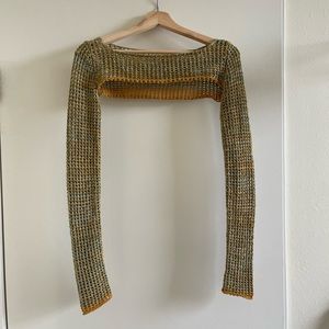 Y2K cropped knitted sweater